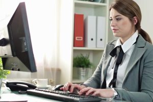 Digitalisasi Layanan DLH dalam Pengawasan Lingkungan Hidup